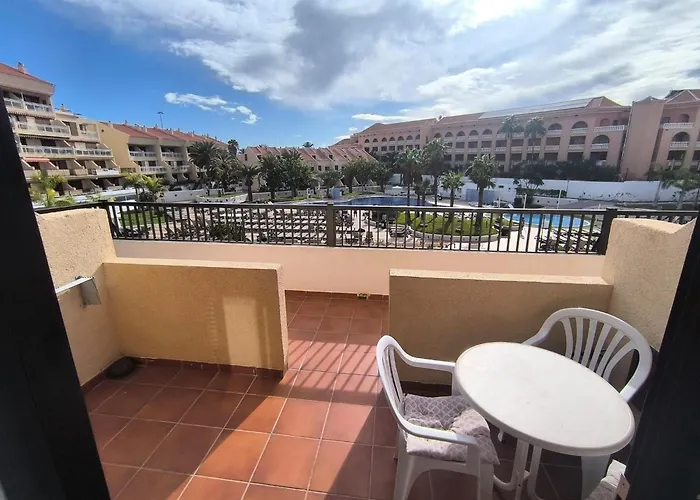 Compostela Family Garden Apartman *