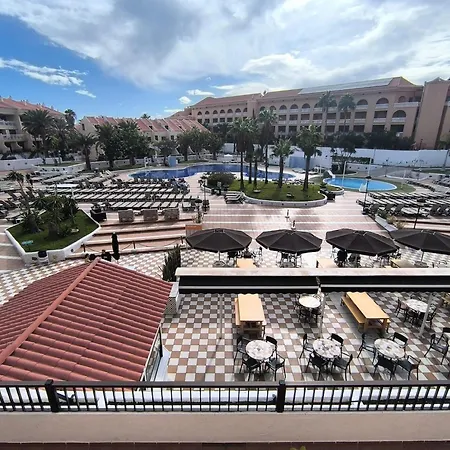 Compostela Family Garden 公寓 *